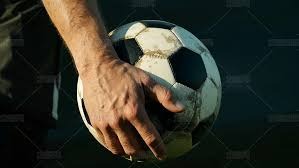 库乔前场觅得良机 推射空门得手