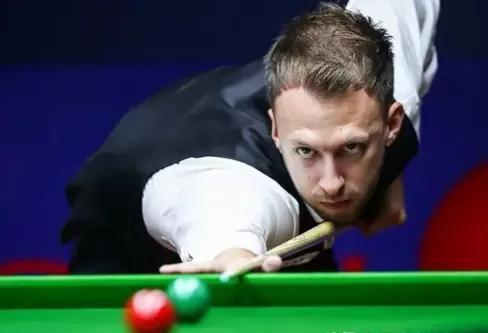 推动着钢架 推动着钢架