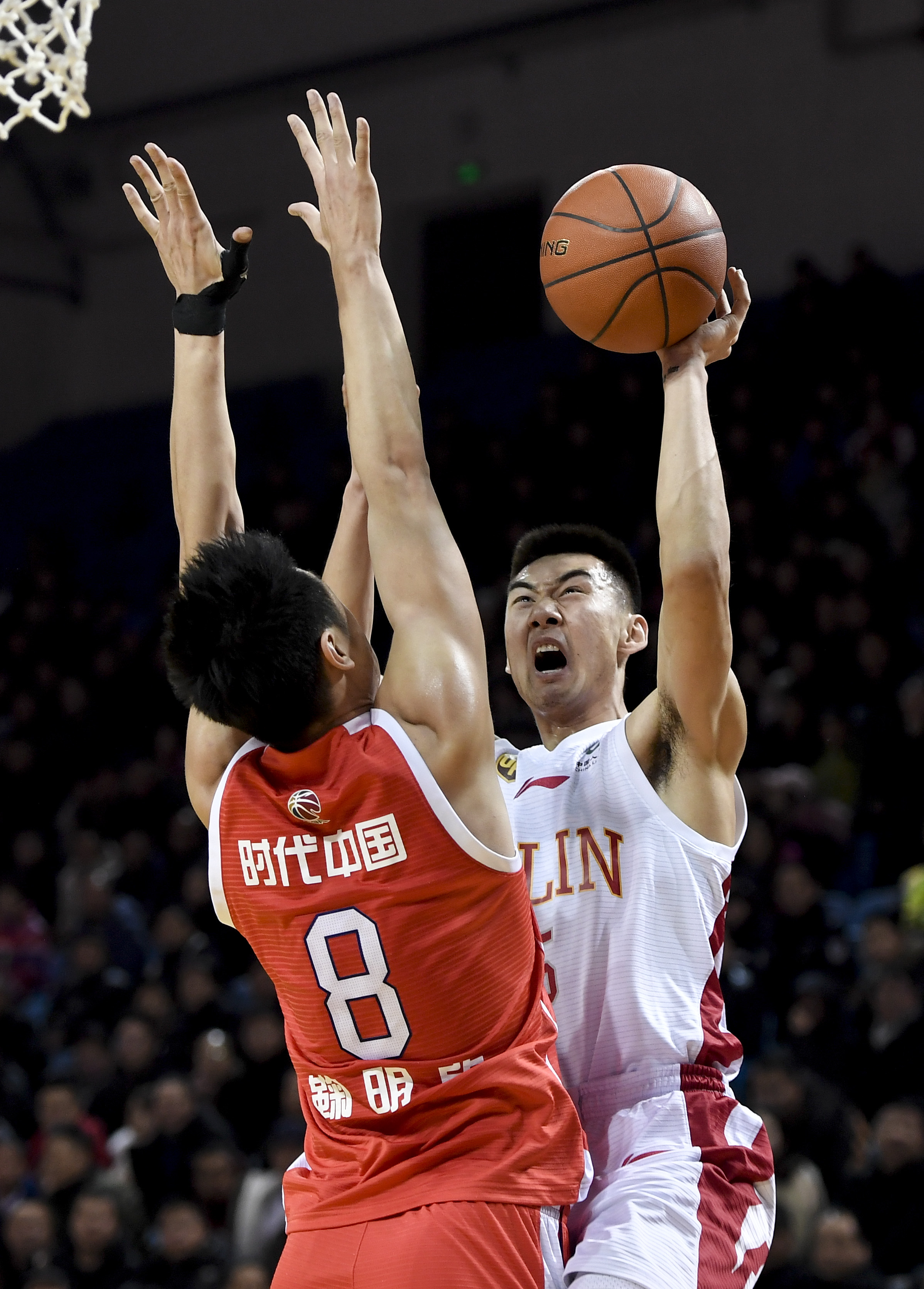 通过在法国 通过在法国